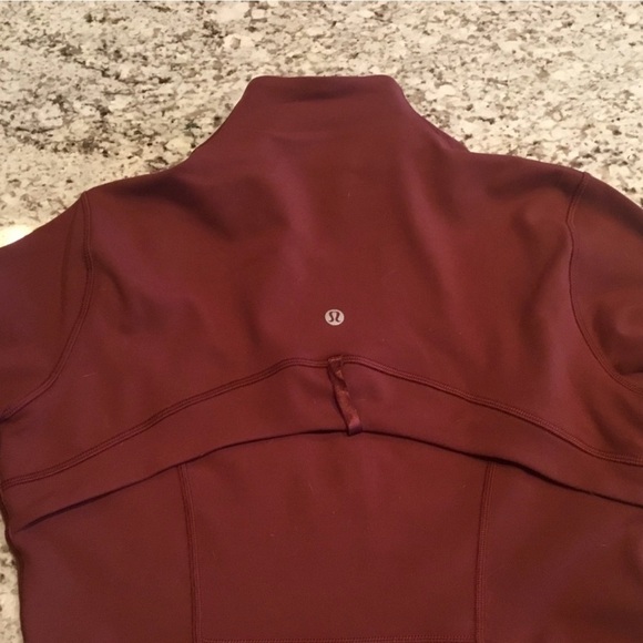 Lululemon Define Burgundy Jacket size 8 - Picture 2 of 6